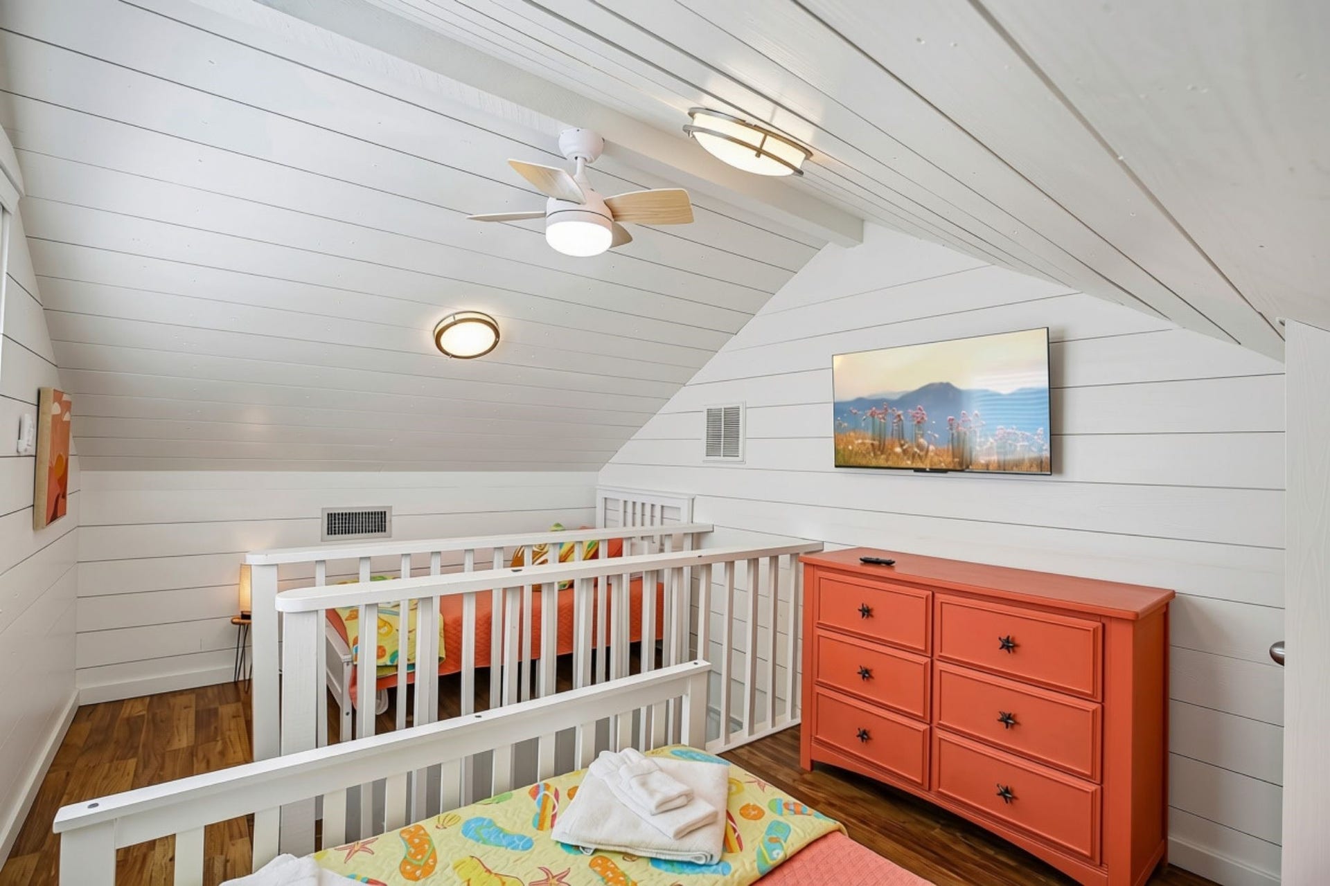 4230 Pirates Drive, Galveston, TX 77554 4230 Pirates Drive, Galveston, TX 77554