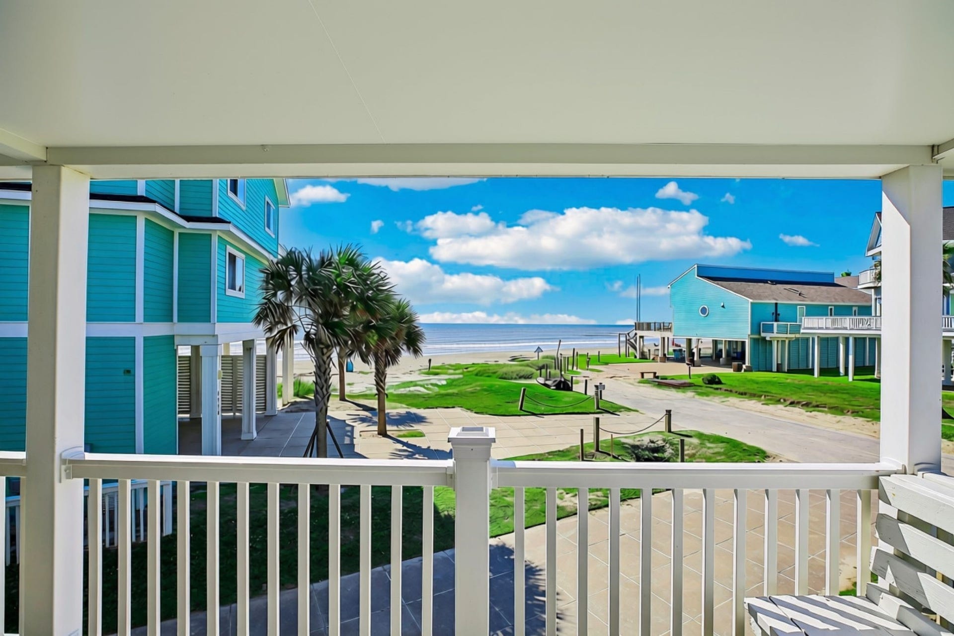 4230 Pirates Drive, Galveston, TX 77554 4230 Pirates Drive, Galveston, TX 77554