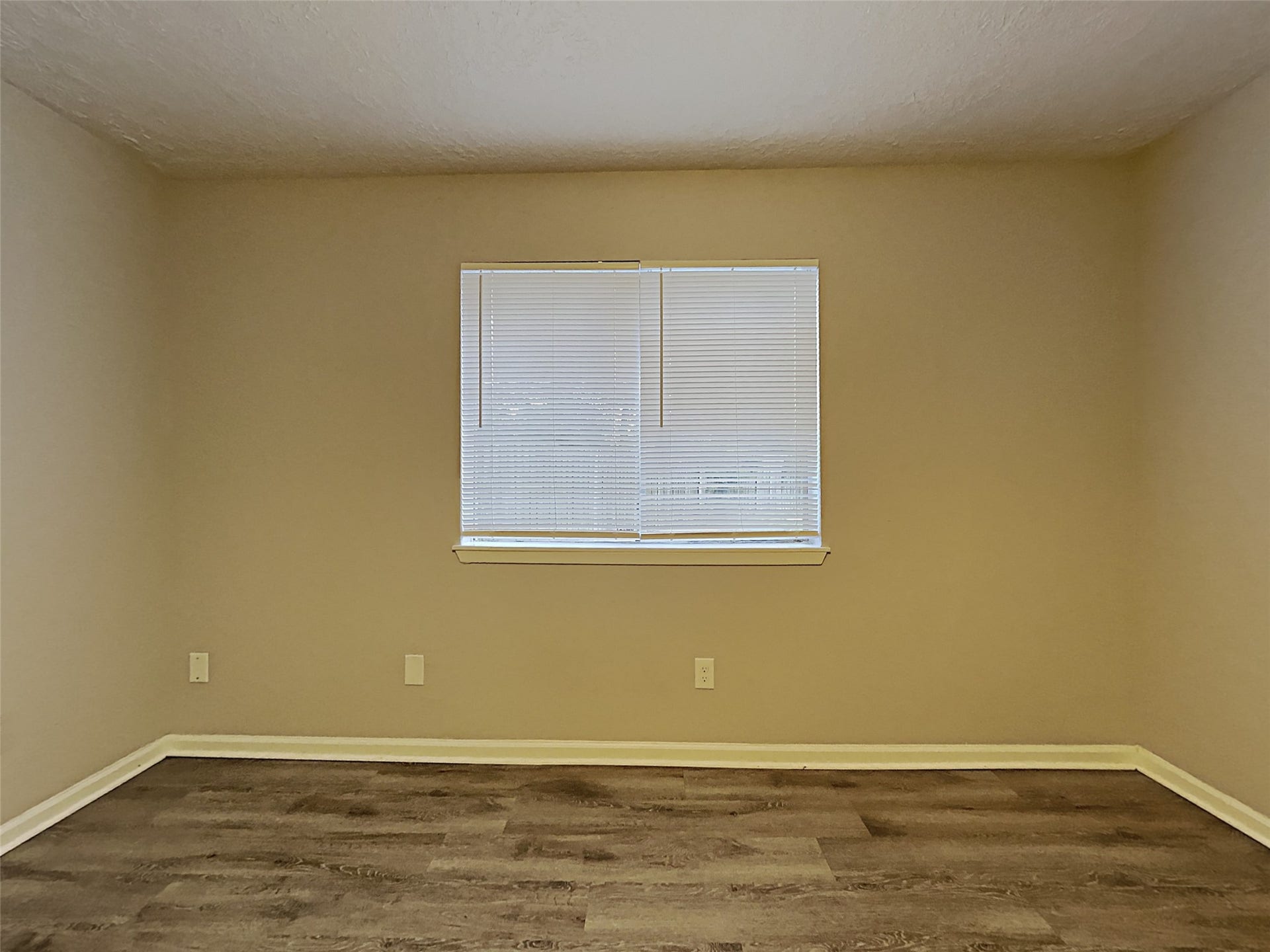 2210 Spring Dusk Lane, Spring, TX 77373