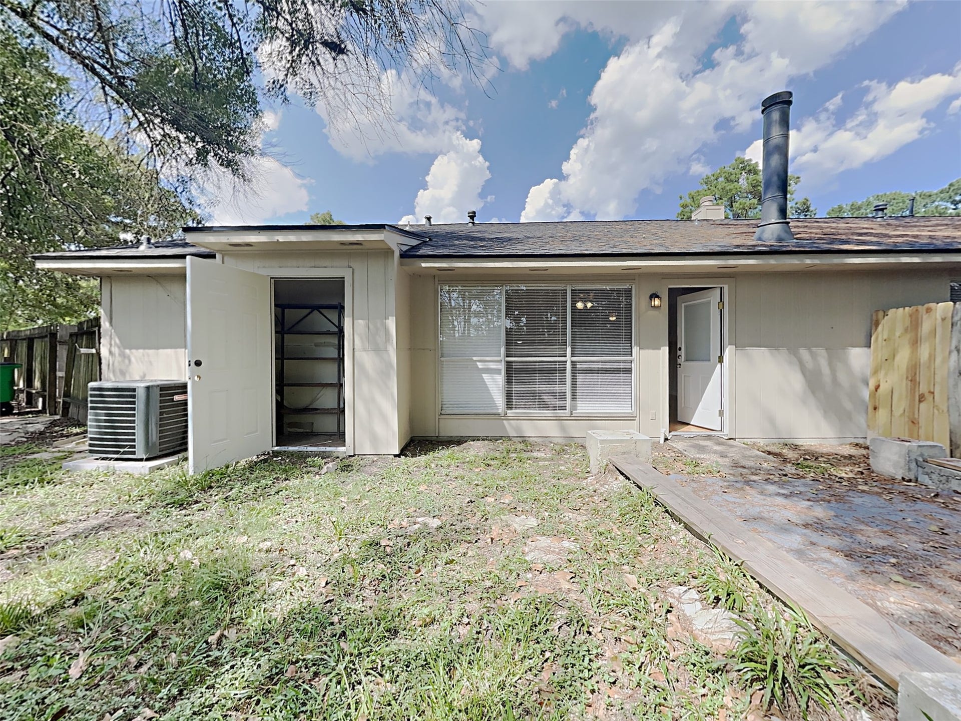 2210 Spring Dusk Lane, Spring, TX 77373