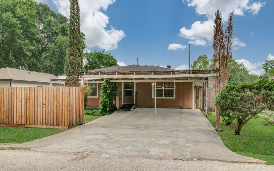 Property photo for 10131 Tangiers Rd, Houston, TX