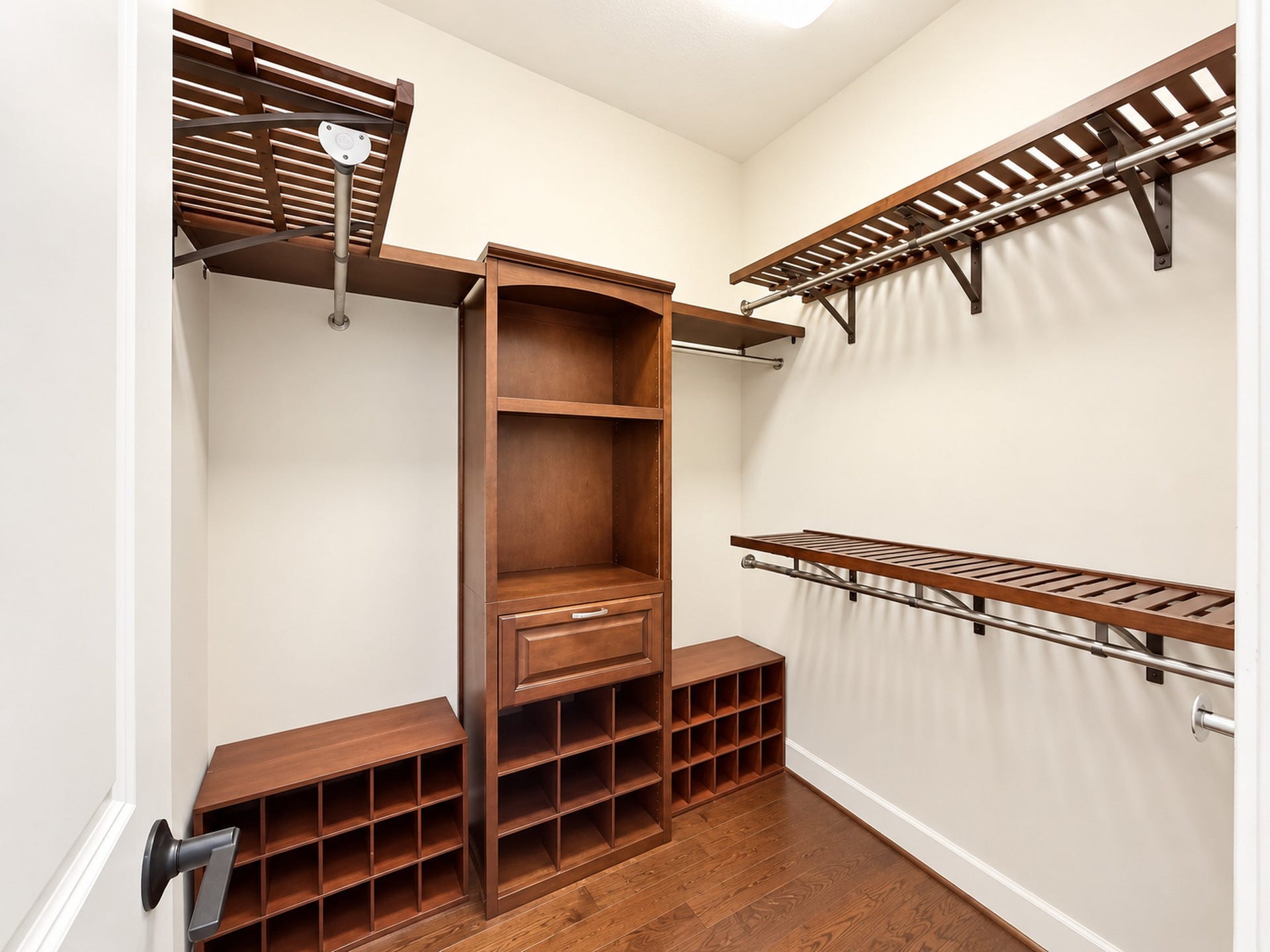 246 Kendrick Pines Boulevard, Spring, TX 77389 Primary Closet with nice built-ins