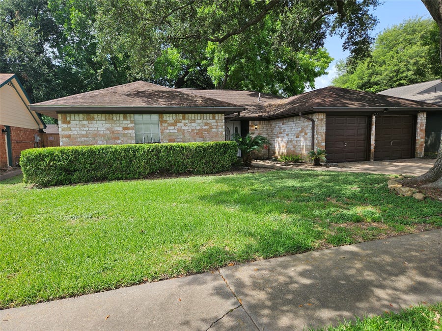 Property photo for 1402 New Orleans Street, Deer Park, TX