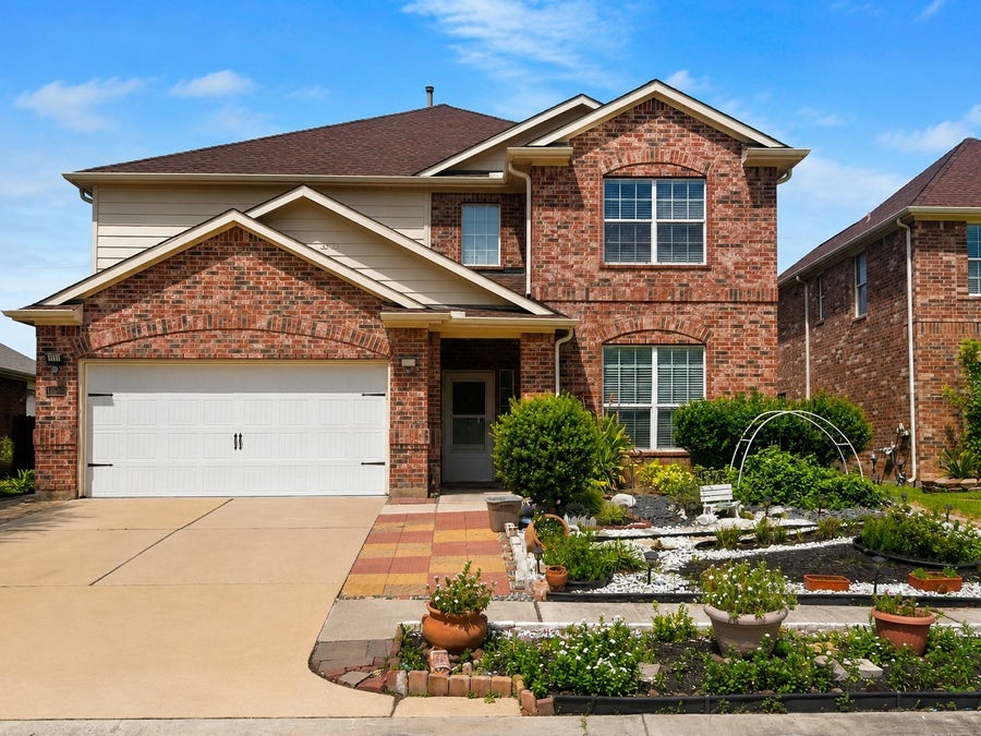 Property photo for 10223 Lark Mountain Drive, Houston, TX