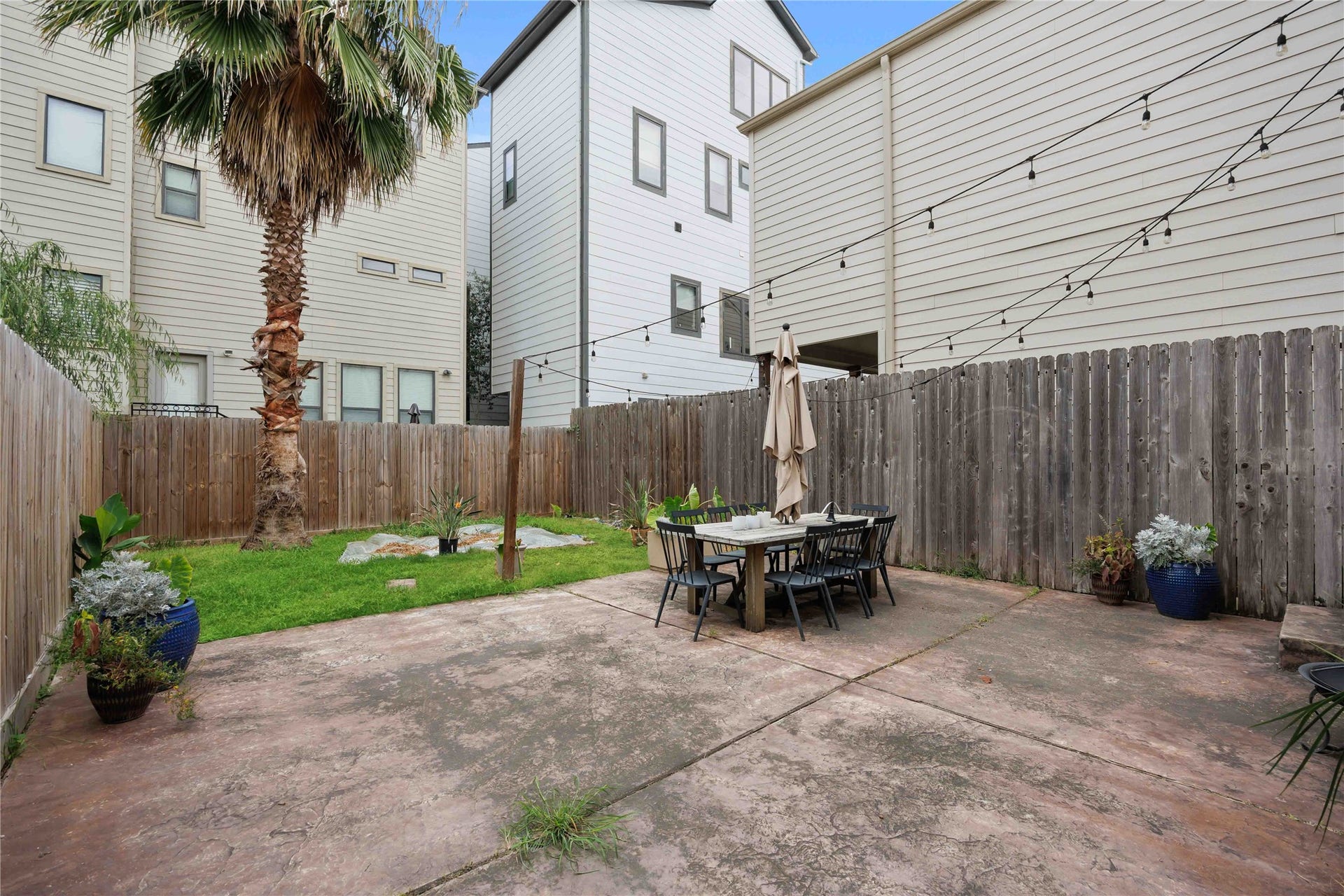 5524 Petty Street, Houston, TX 77007 5524 Petty Street, Houston, TX 77007