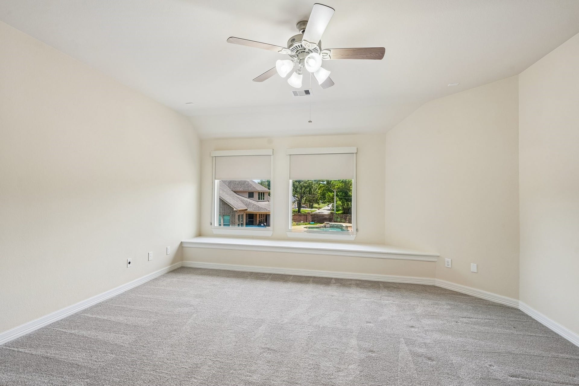 405 Old Orchard Drive, Dickinson, TX 77539 405 Old Orchard Drive, Dickinson, TX 77539