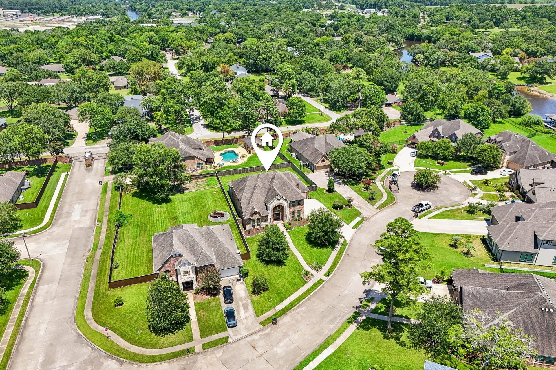 405 Old Orchard Drive, Dickinson, TX 77539 405 Old Orchard Drive, Dickinson, TX 77539