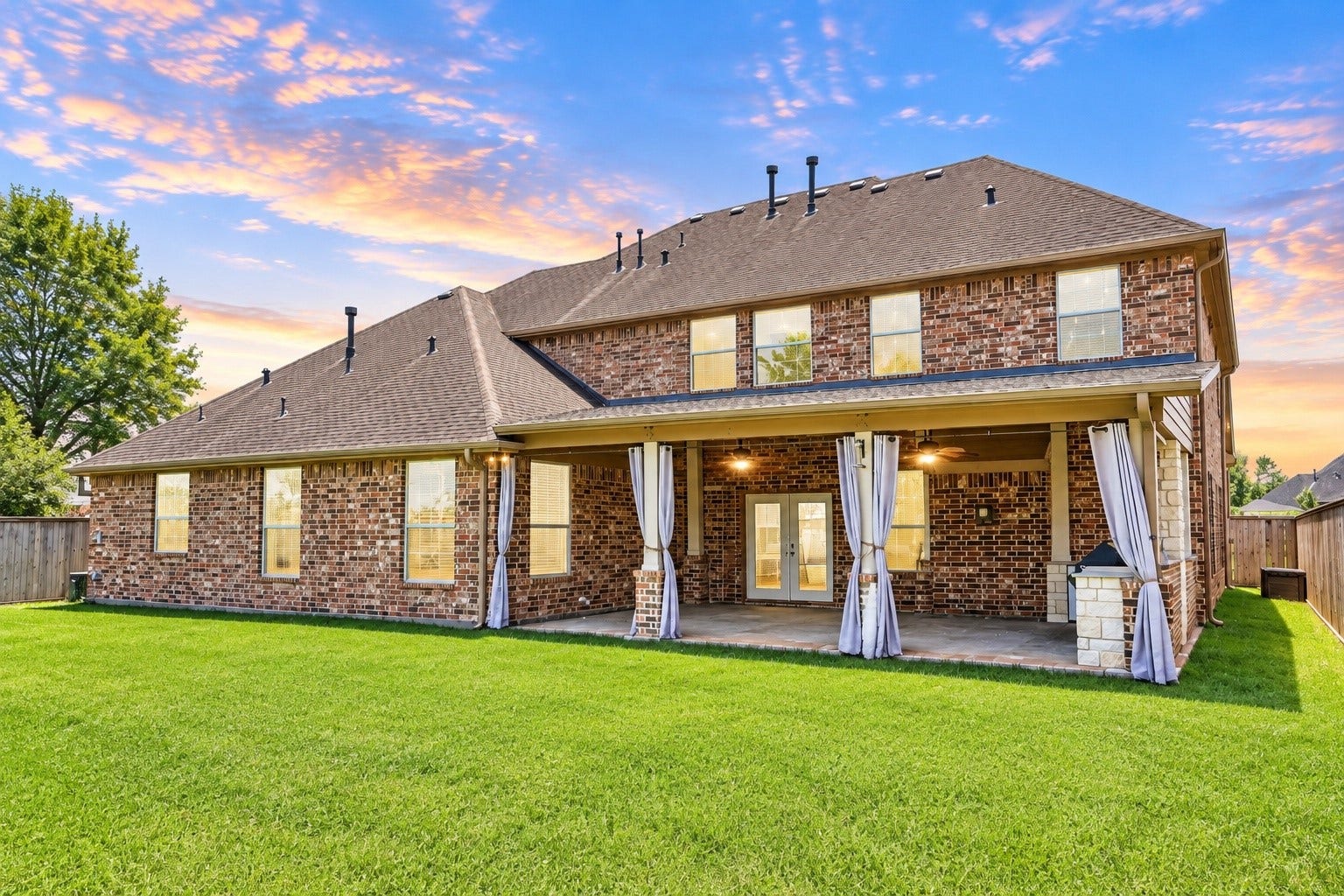 405 Old Orchard Drive, Dickinson, TX 77539 405 Old Orchard Drive, Dickinson, TX 77539