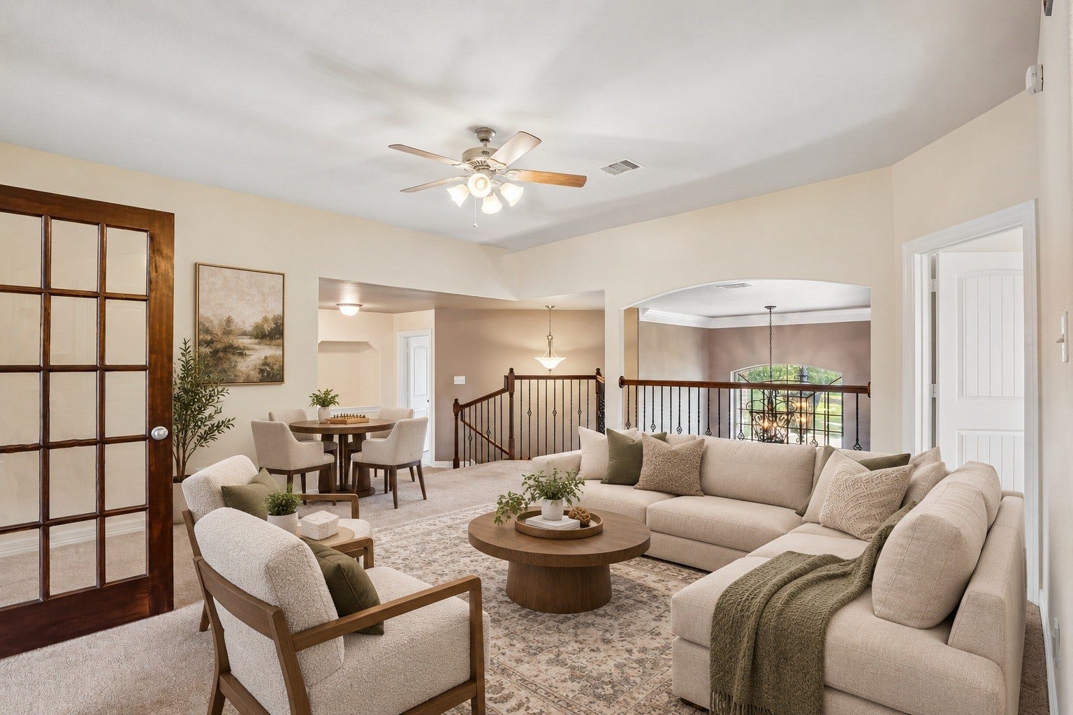 405 Old Orchard Drive, Dickinson, TX 77539 Virtually Staged.