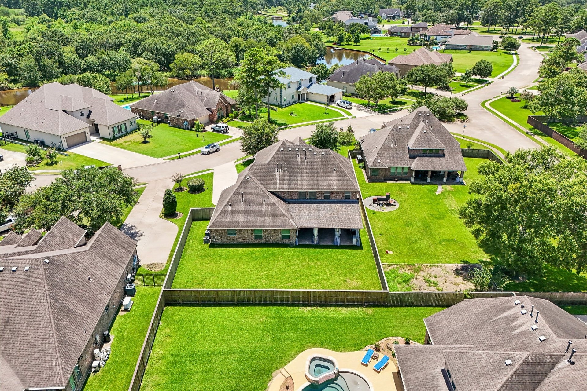 405 Old Orchard Drive, Dickinson, TX 77539 405 Old Orchard Drive, Dickinson, TX 77539
