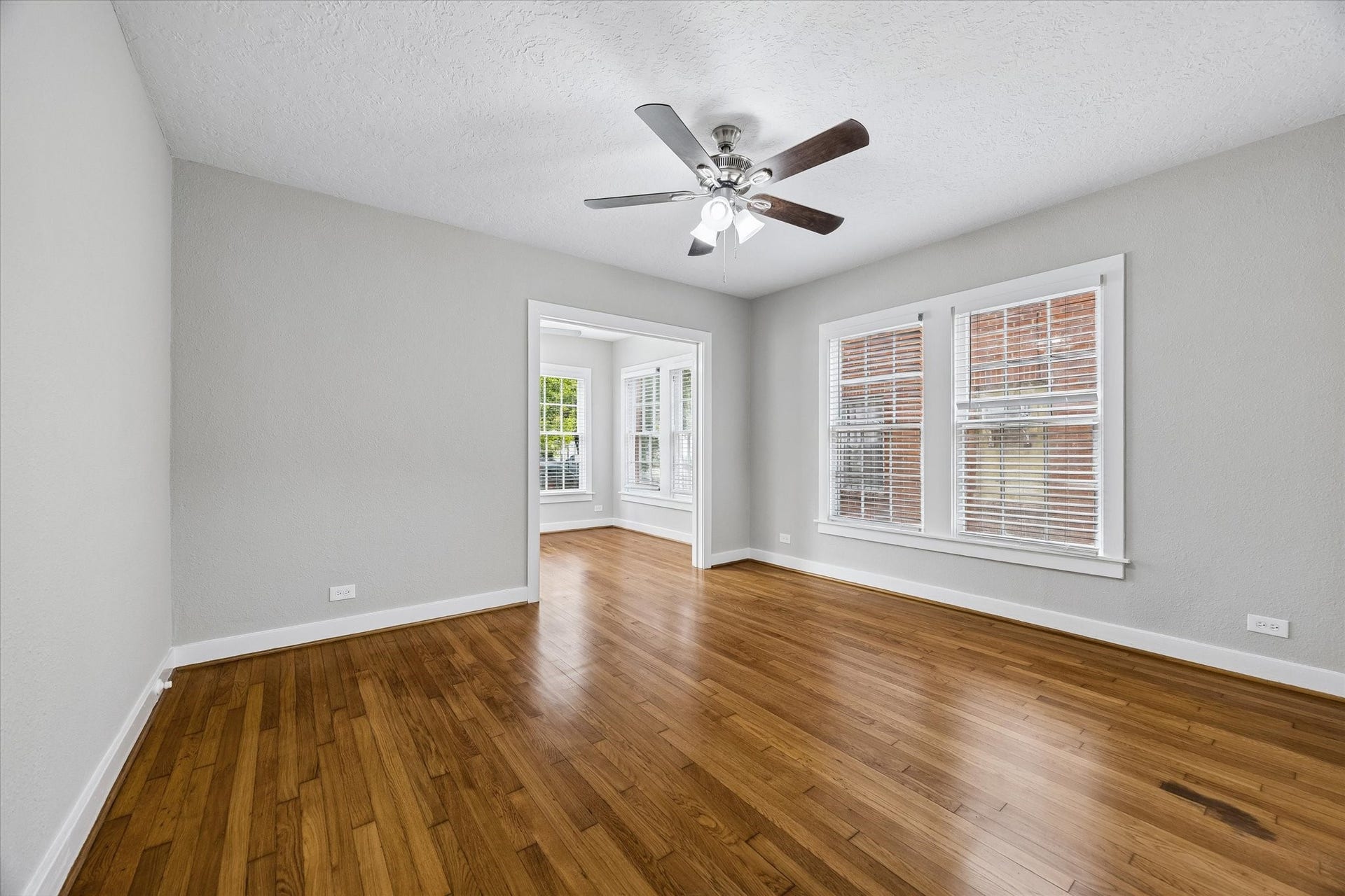 1812 W Alabama Street, #2, Houston, TX 77098 1812 W Alabama Street, #2, Houston, TX 77098