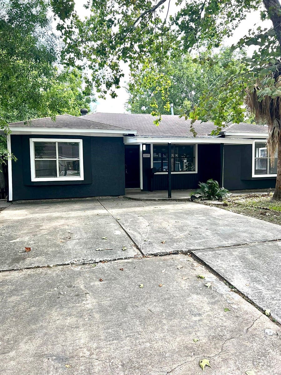 Property photo for 2107 Garvey Drive, Pasadena, TX