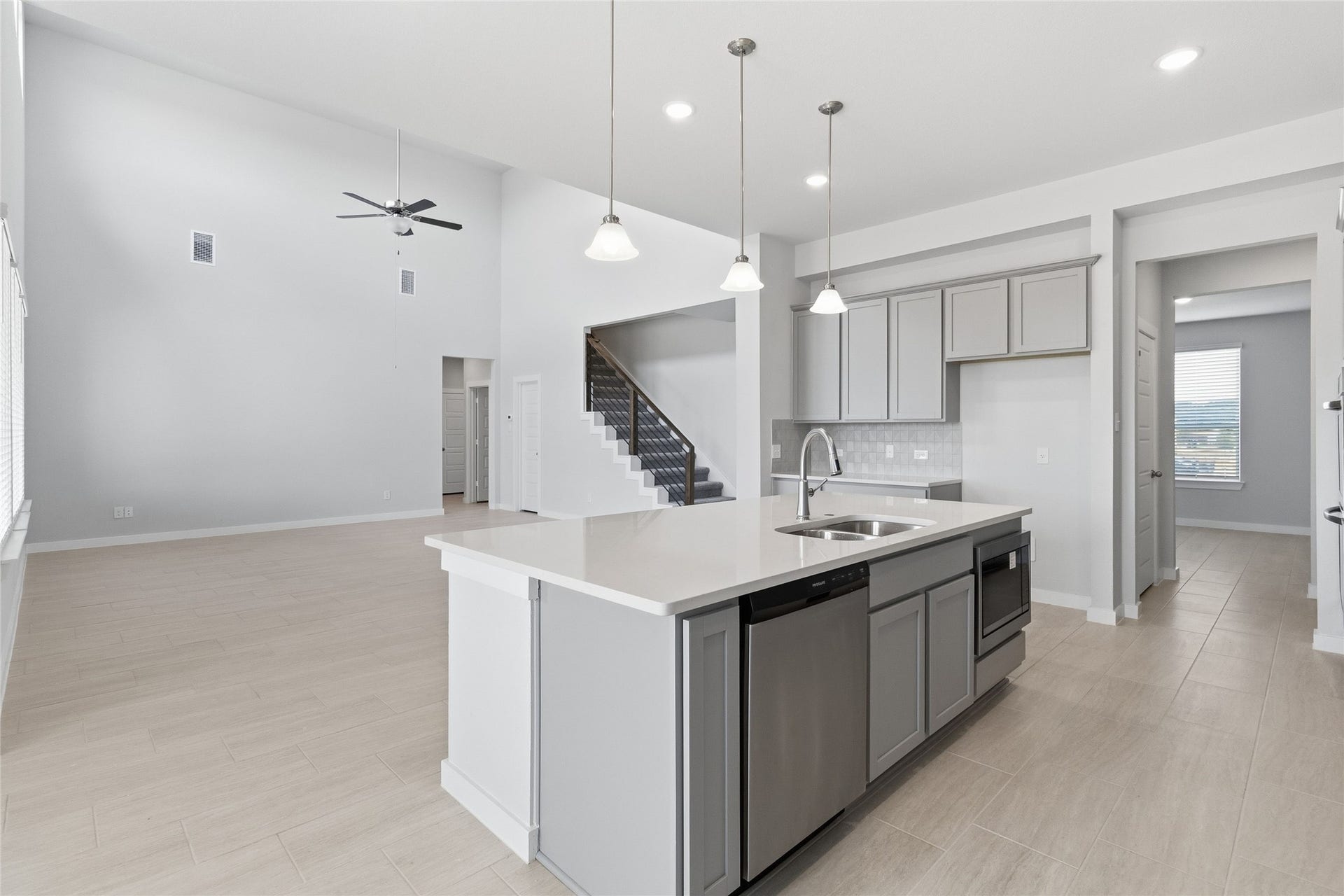 13625 Armstrong Street, Conroe, TX 77303 Representative Photo. Not Actual Home. Actual colors and features may vary.