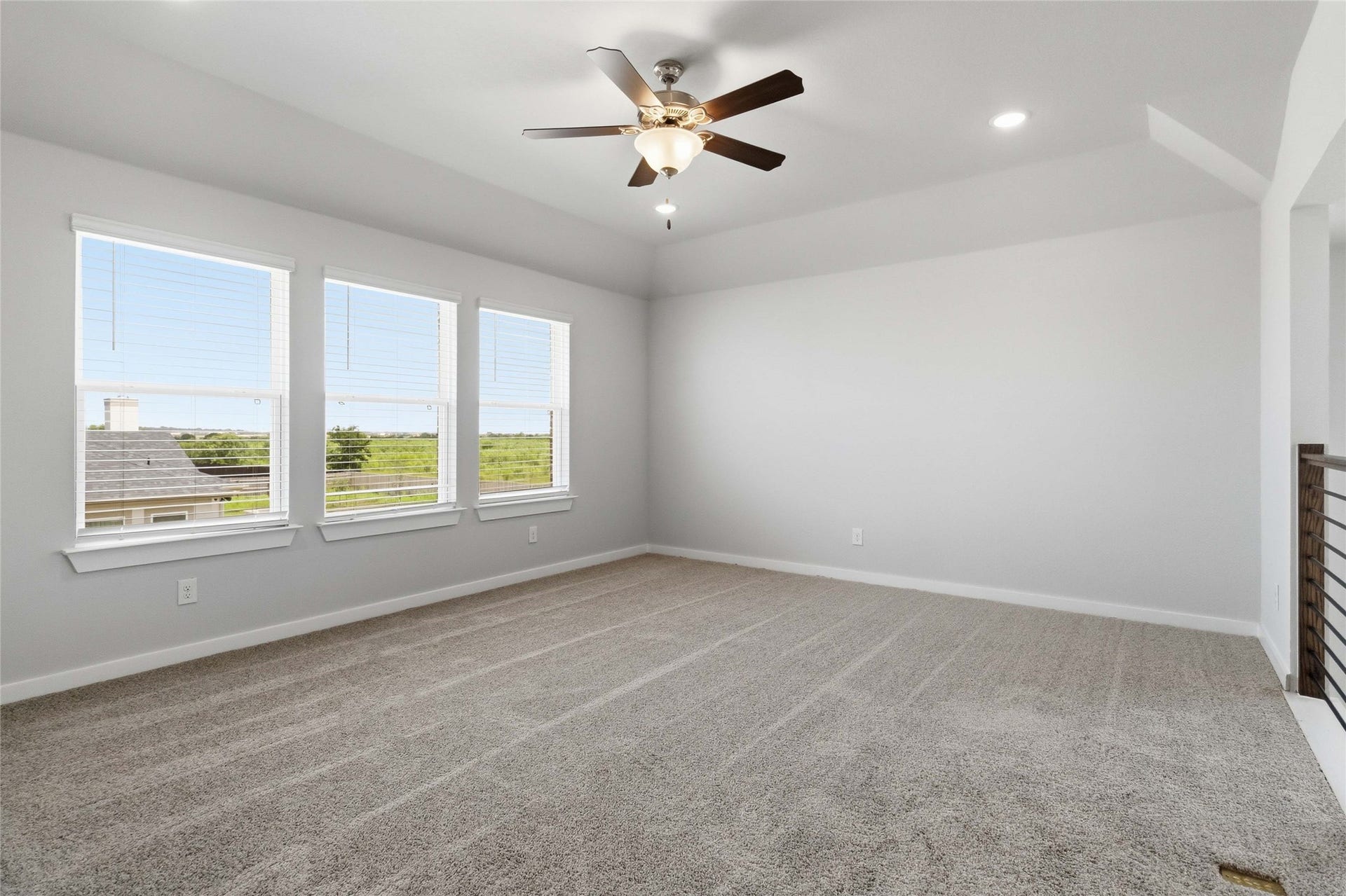 13625 Armstrong Street, Conroe, TX 77303 Representative Photo. Not Actual Home. Actual colors and features may vary.