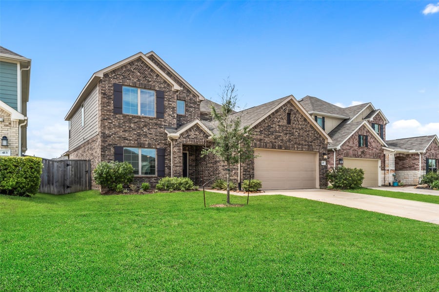 Property photo for 417 Ridge Palm Road, Magnolia, TX