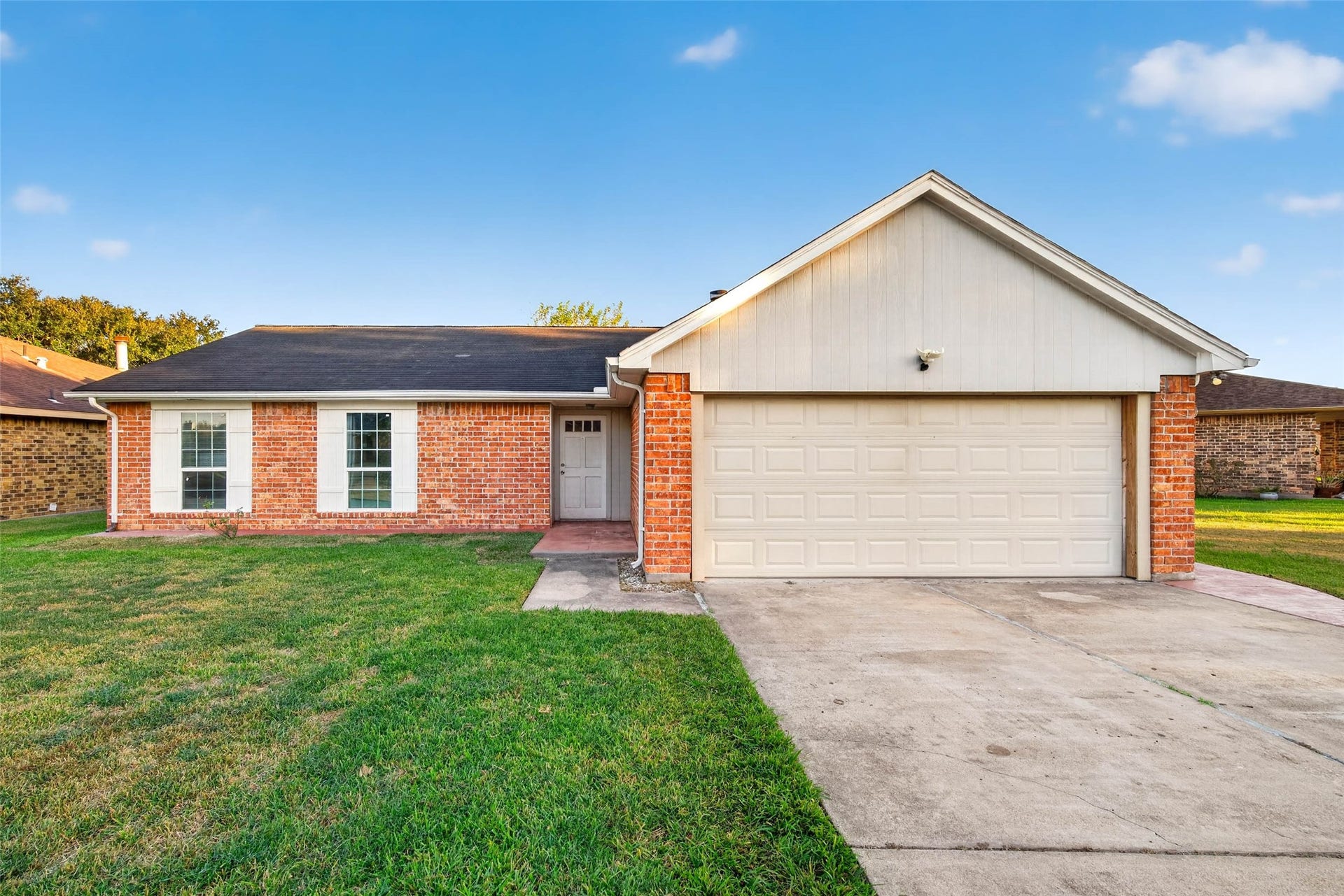 2407 Brookford Drive, Missouri City, TX 77489
