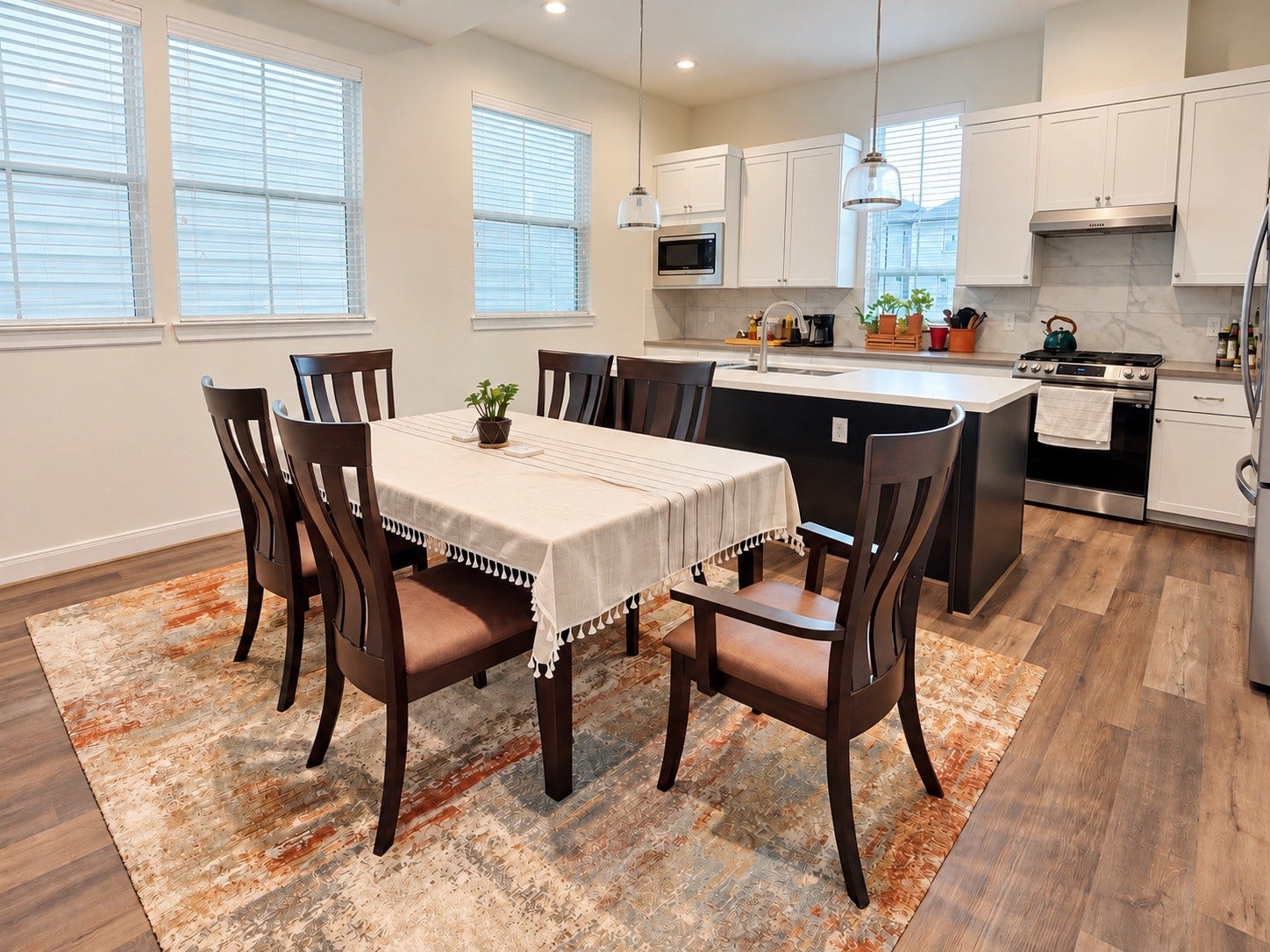 2716 Grand Fountains Drive, #H, Houston, TX 77054 2716 Grand Fountains Drive, #H, Houston, TX 77054