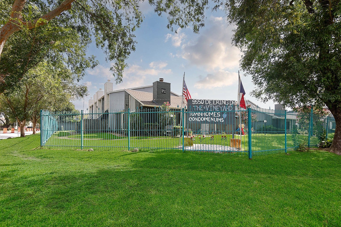 9550 Deering Drive, #410, Houston, TX 77036 9550 Deering Drive, #410, Houston, TX 77036
