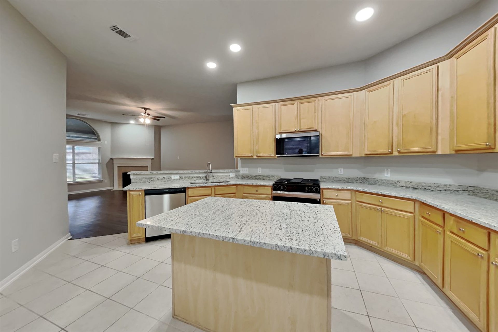 6610 Atasca Creek Drive, Humble, TX 77346