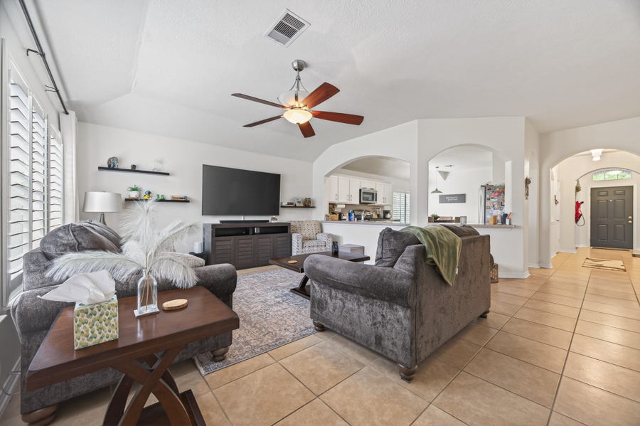 Property photo for 3607 Pillar Cove Lane, Missouri City, TX