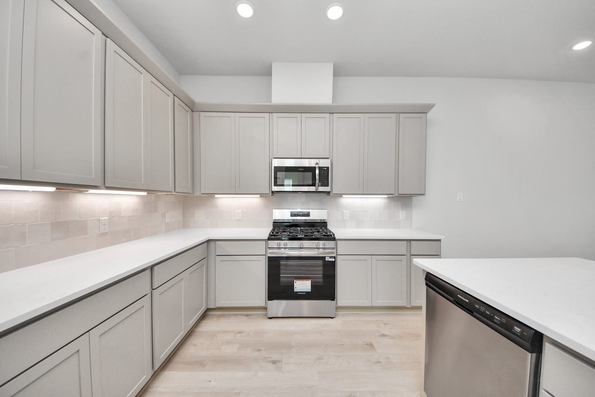 13451 Sun Cay Drive, Houston, TX 77047