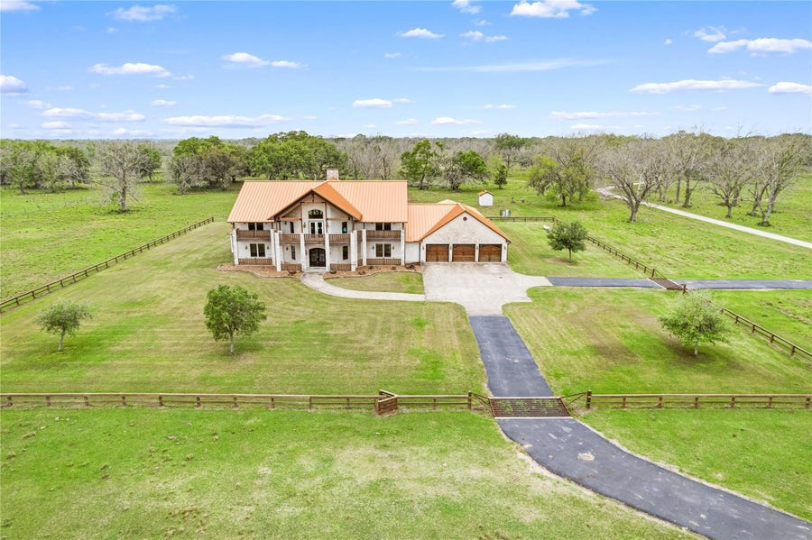 Property photo for 9474 E FM  524 E, Sweeny, TX