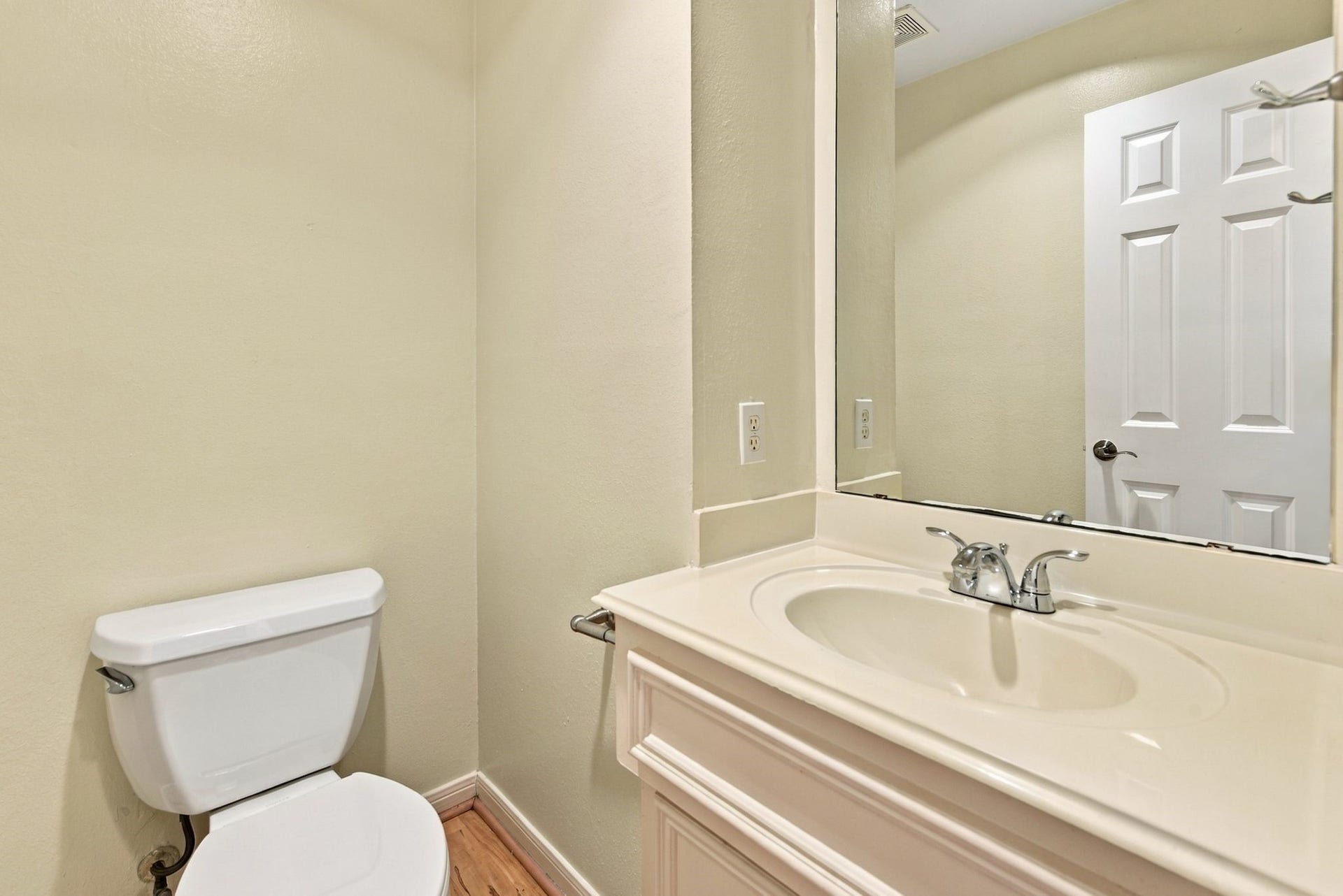 1512 Rosalie Street, Houston, TX 77004 1512 Rosalie Street, Houston, TX 77004