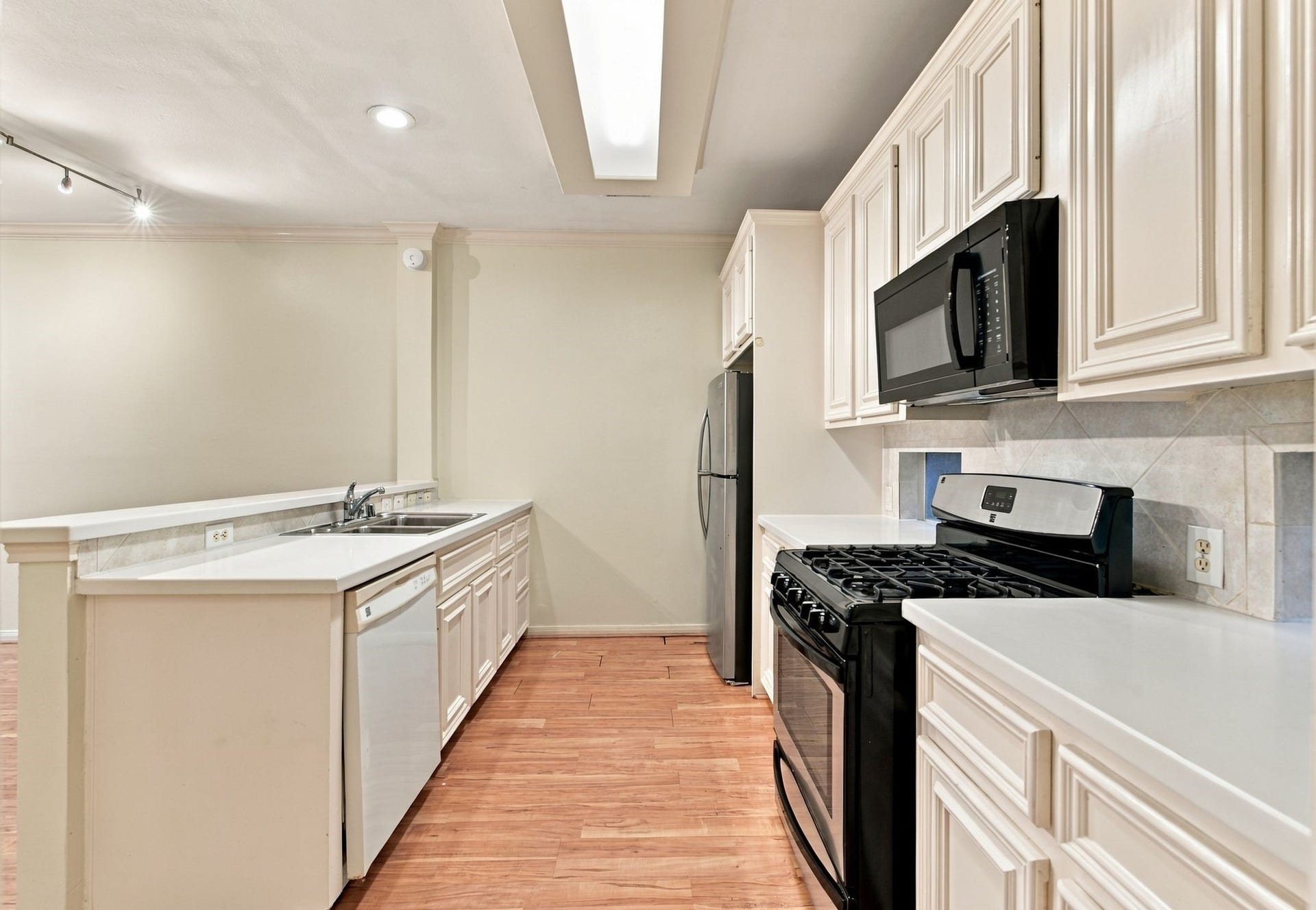 1512 Rosalie Street, Houston, TX 77004 1512 Rosalie Street, Houston, TX 77004