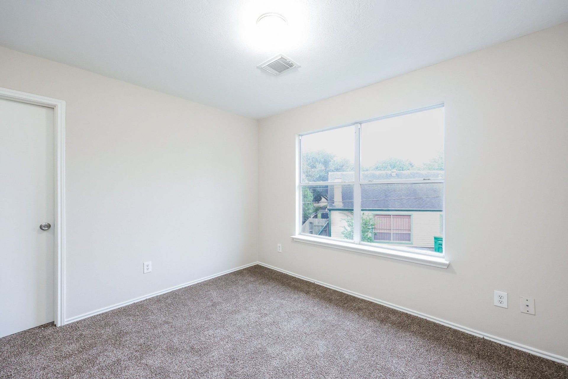 15734 Briargate Court, Houston, TX 77489