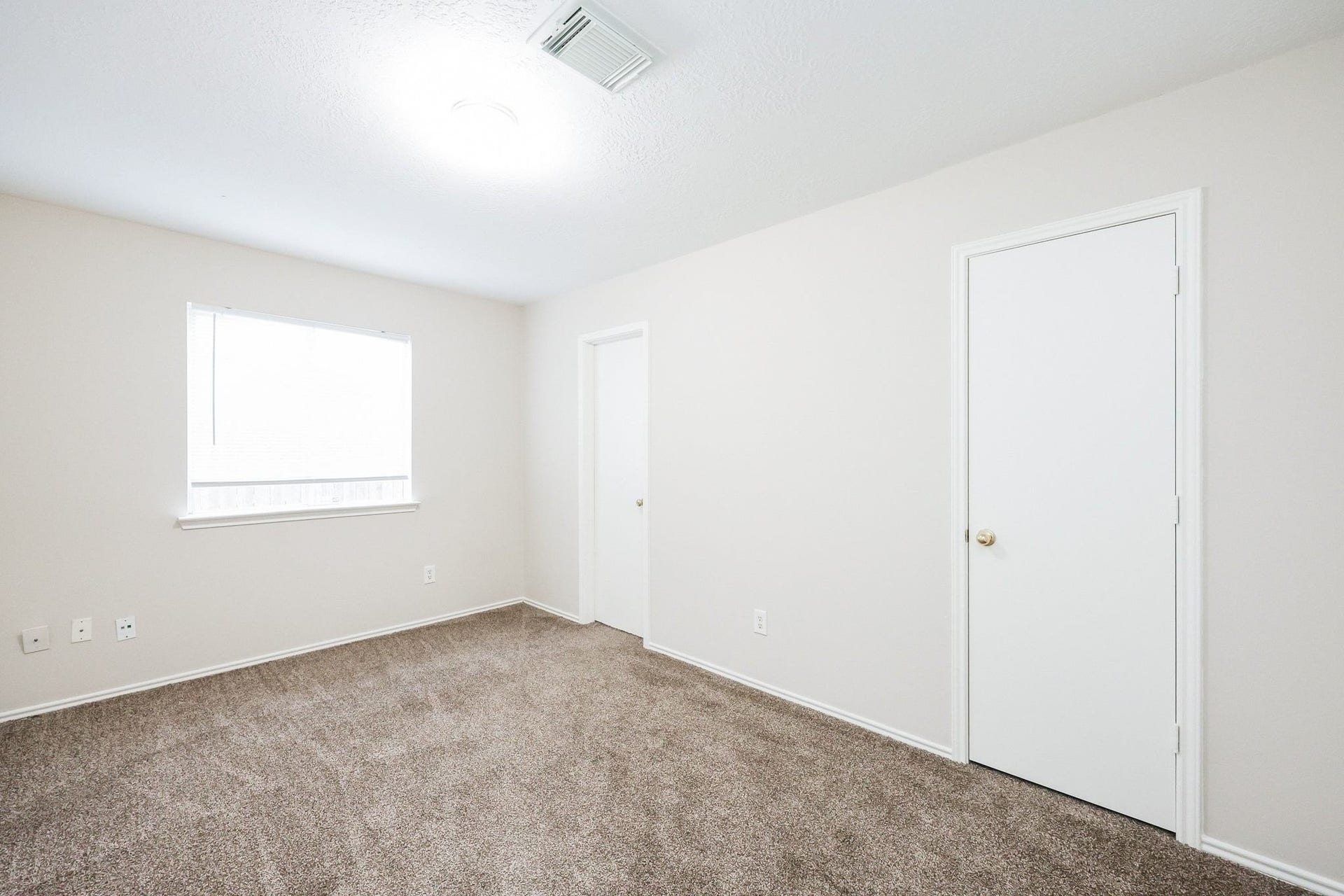 15734 Briargate Court, Houston, TX 77489