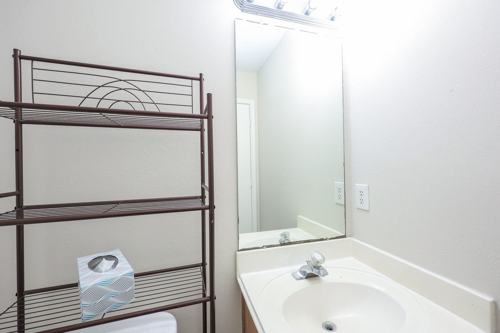 15734 Briargate Court, Houston, TX 77489