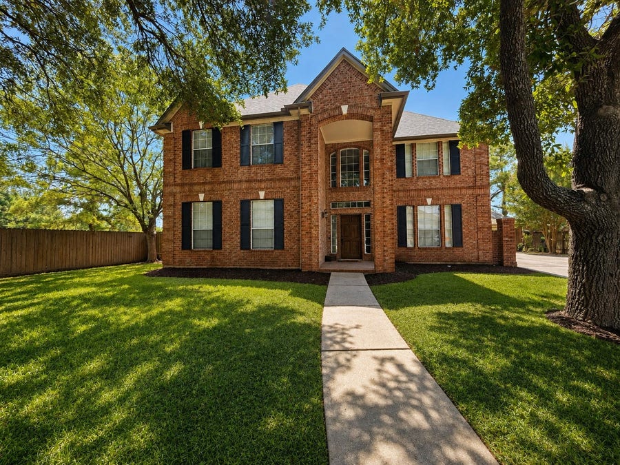 Property photo for 18901 Par Two Circle, Humble, TX