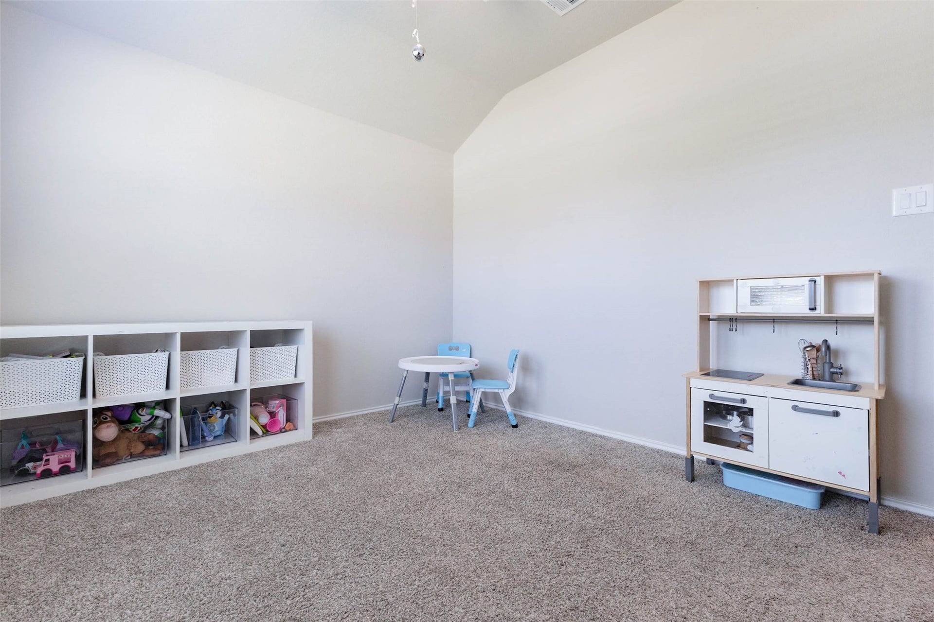 15303 Dinnet Berm Drive, Humble, TX 77346 This room could work equally well as a bedroom, playroom, or home office.