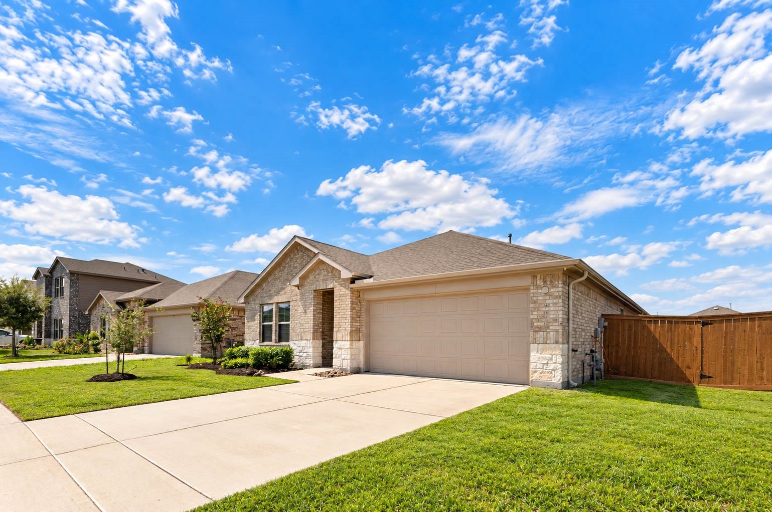 15303 Dinnet Berm Drive, Humble, TX 77346 15303 Dinnet Berm Drive is ready to welcome its next residents! Call today to schedule your private tour of this beautiful Balmoral home.