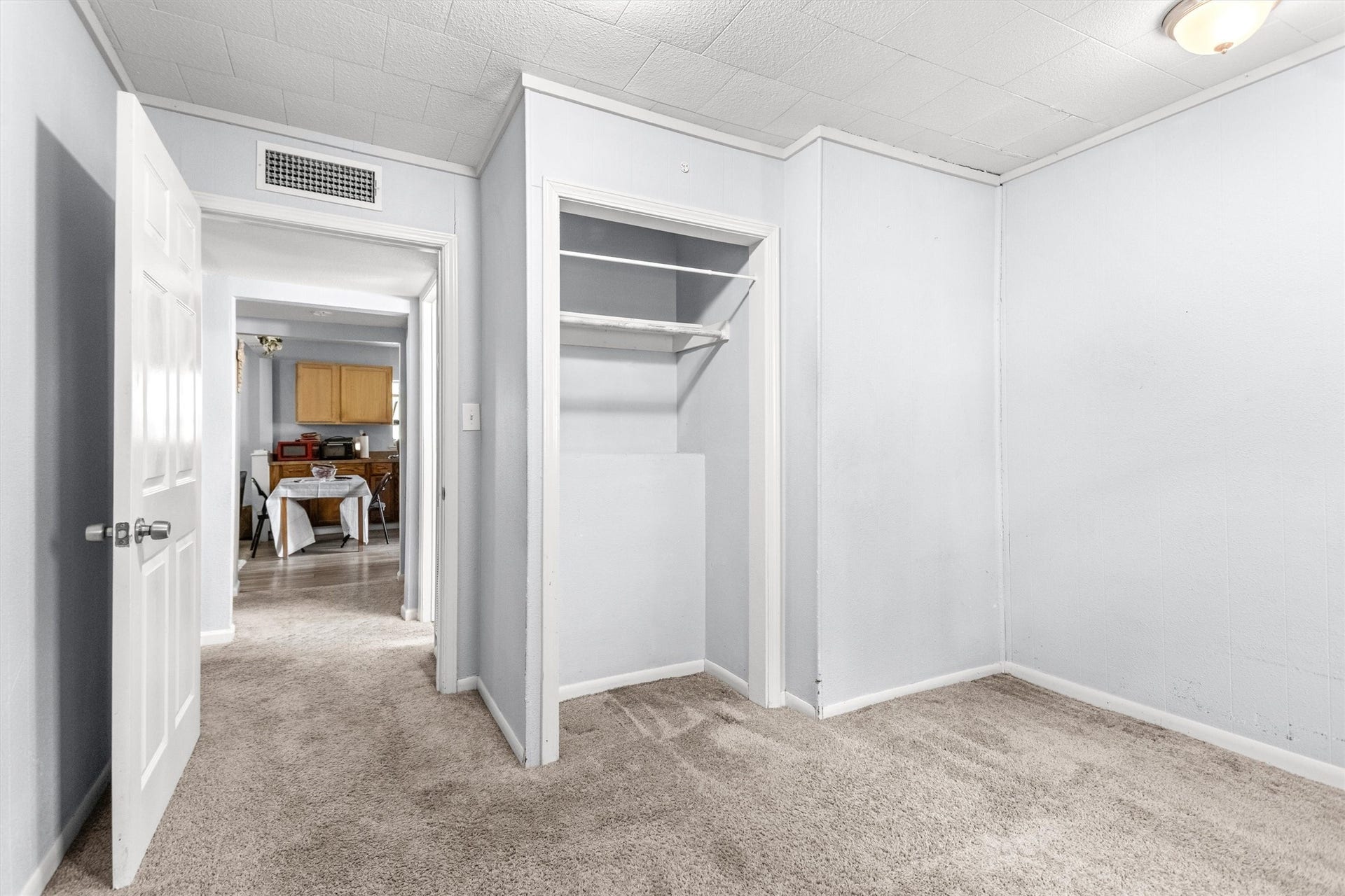 1007 Shawnee Drive, Conroe, TX 77316 1007 Shawnee Drive, Conroe, TX 77316