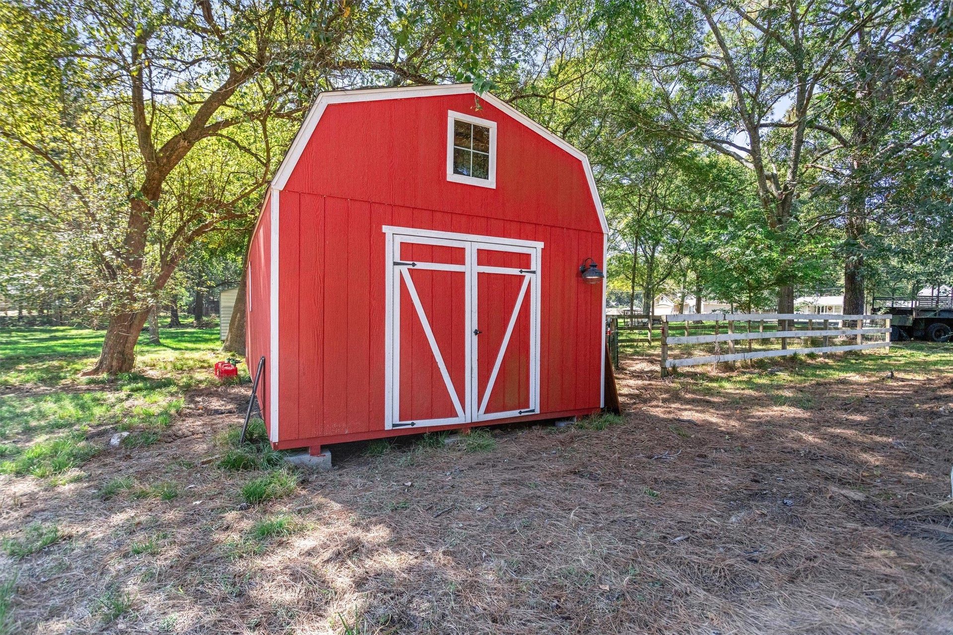 1007 Shawnee Drive, Conroe, TX 77316 1007 Shawnee Drive, Conroe, TX 77316