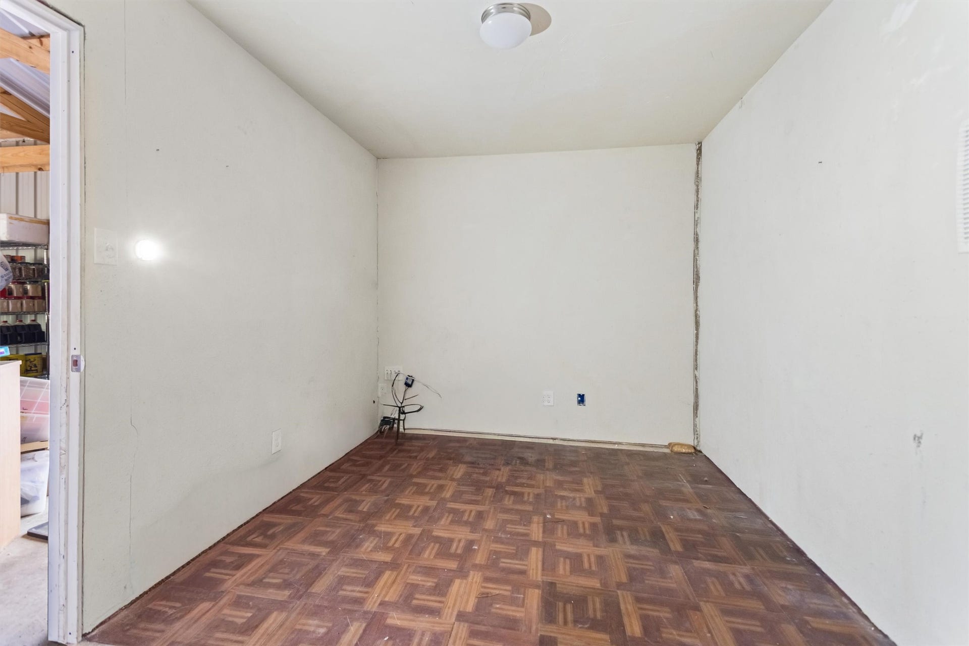 1007 Shawnee Drive, Conroe, TX 77316 1007 Shawnee Drive, Conroe, TX 77316