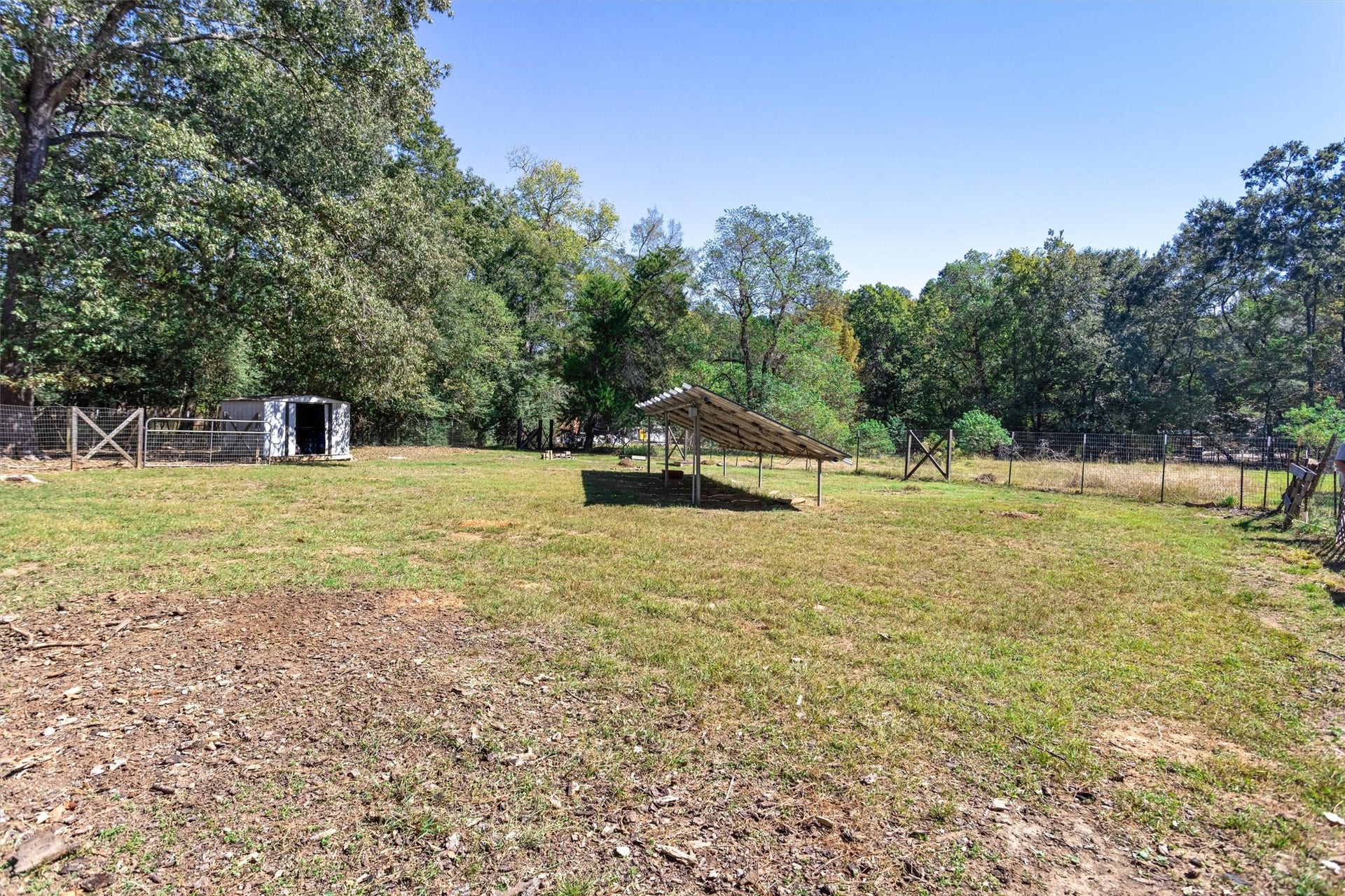 1007 Shawnee Drive, Conroe, TX 77316 1007 Shawnee Drive, Conroe, TX 77316
