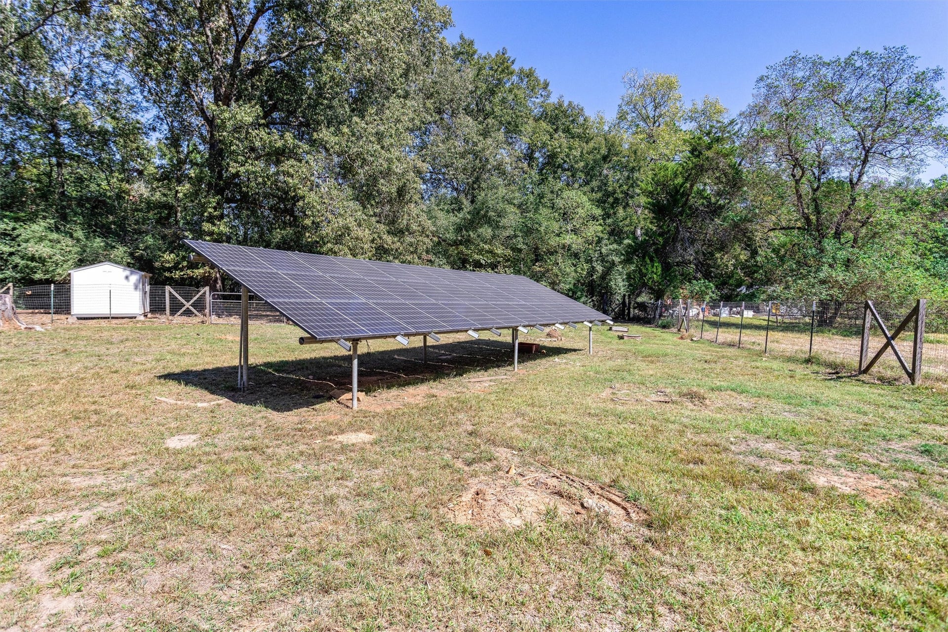 1007 Shawnee Drive, Conroe, TX 77316 1007 Shawnee Drive, Conroe, TX 77316