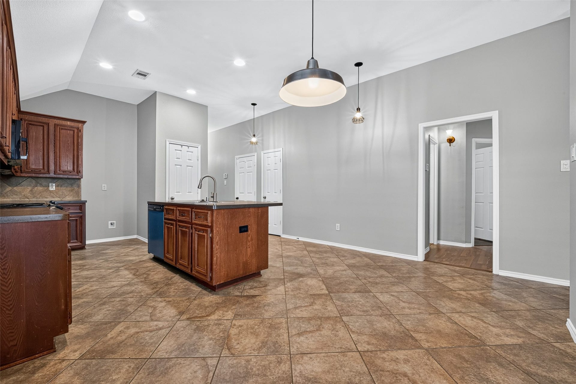 2335 Morgan Ridge Lane, Spring, TX 77386 2335 Morgan Ridge Lane, Spring, TX 77386