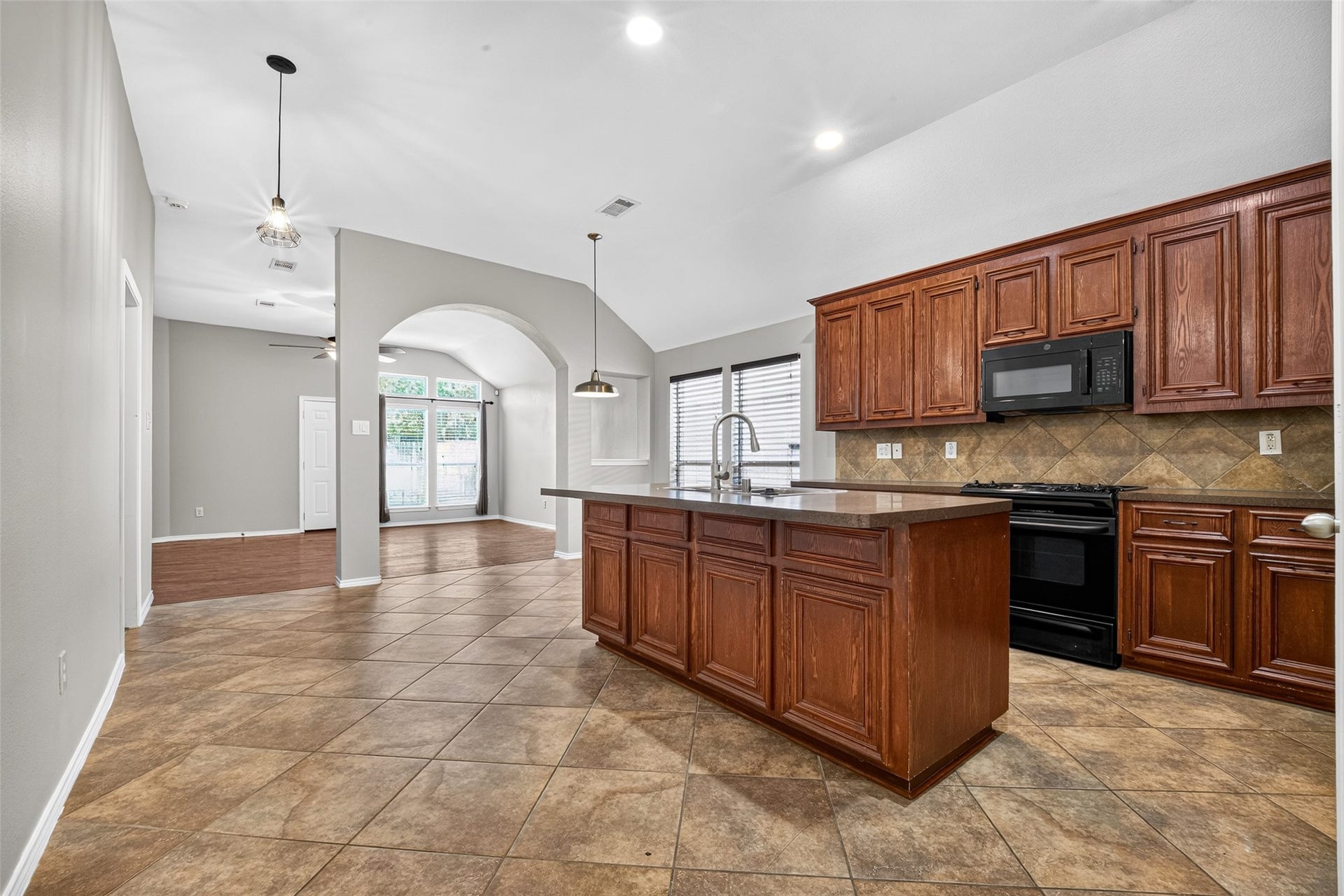 2335 Morgan Ridge Lane, Spring, TX 77386 2335 Morgan Ridge Lane, Spring, TX 77386