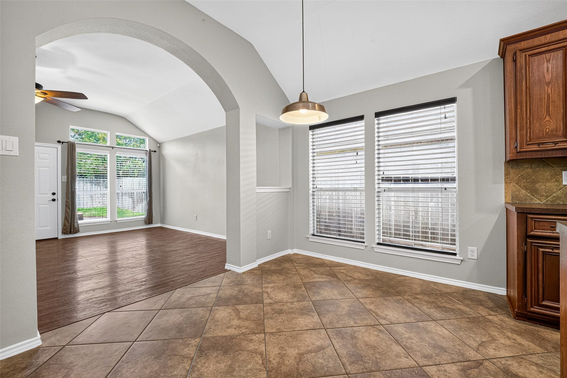 2335 Morgan Ridge Lane, Spring, TX 77386 2335 Morgan Ridge Lane, Spring, TX 77386