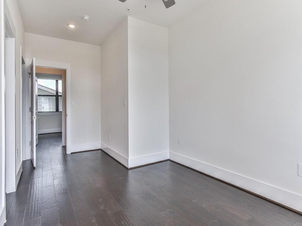 2401 Crawford Street, #A-213, Houston, TX 77004 Primary bedroom