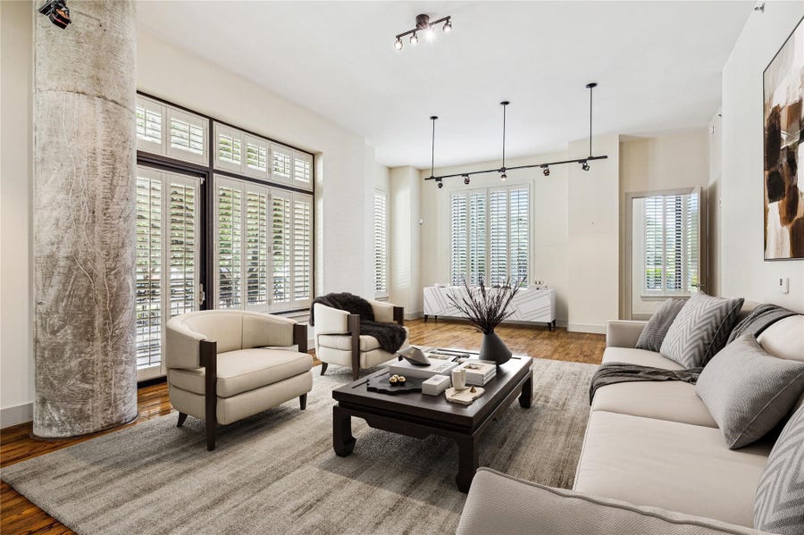 Property photo for 5005 Hidalgo Street, #208, Houston, TX
