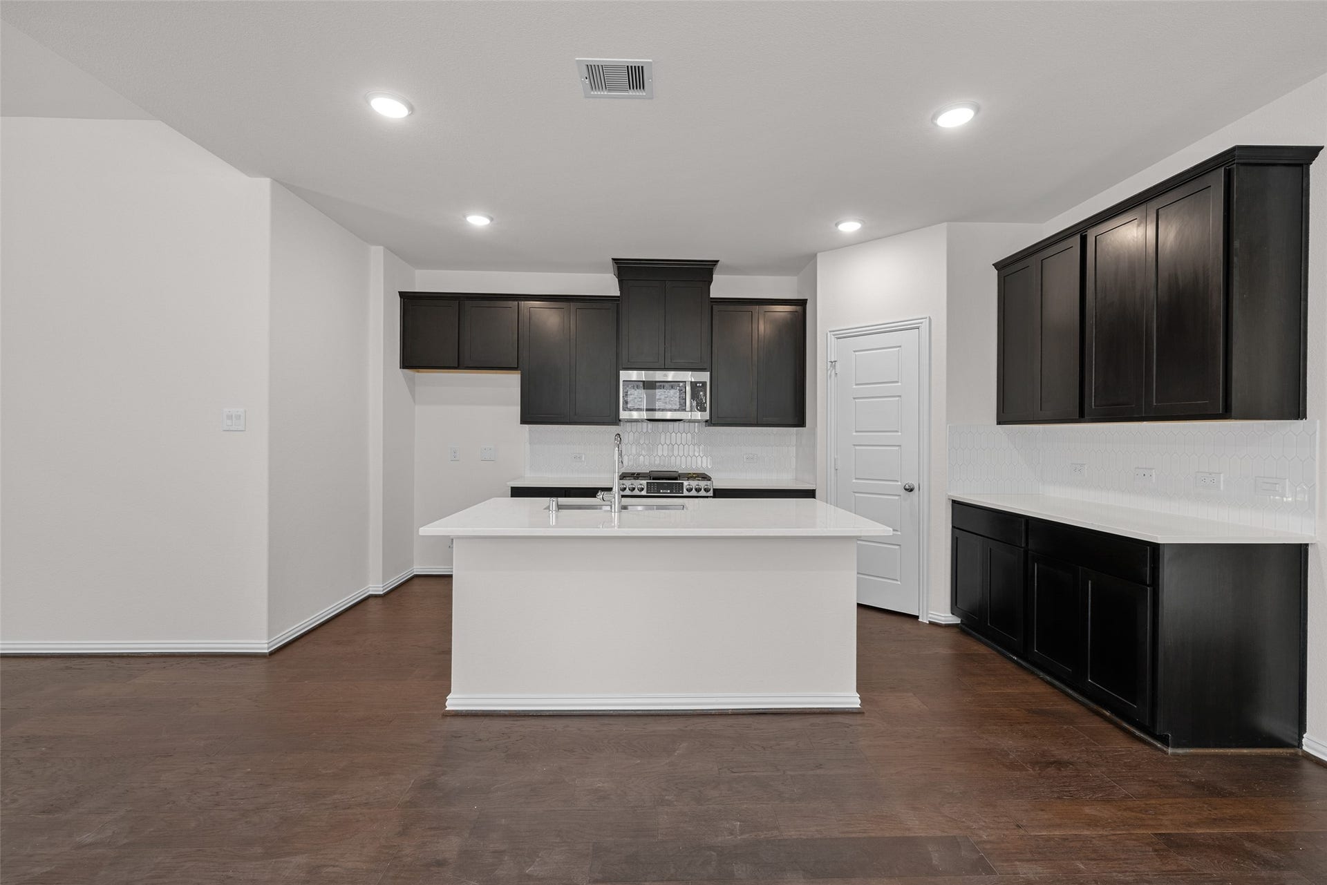 104 Alder Goose Court, Willis, TX 77318 104 Alder Goose Court, Willis, TX 77318
