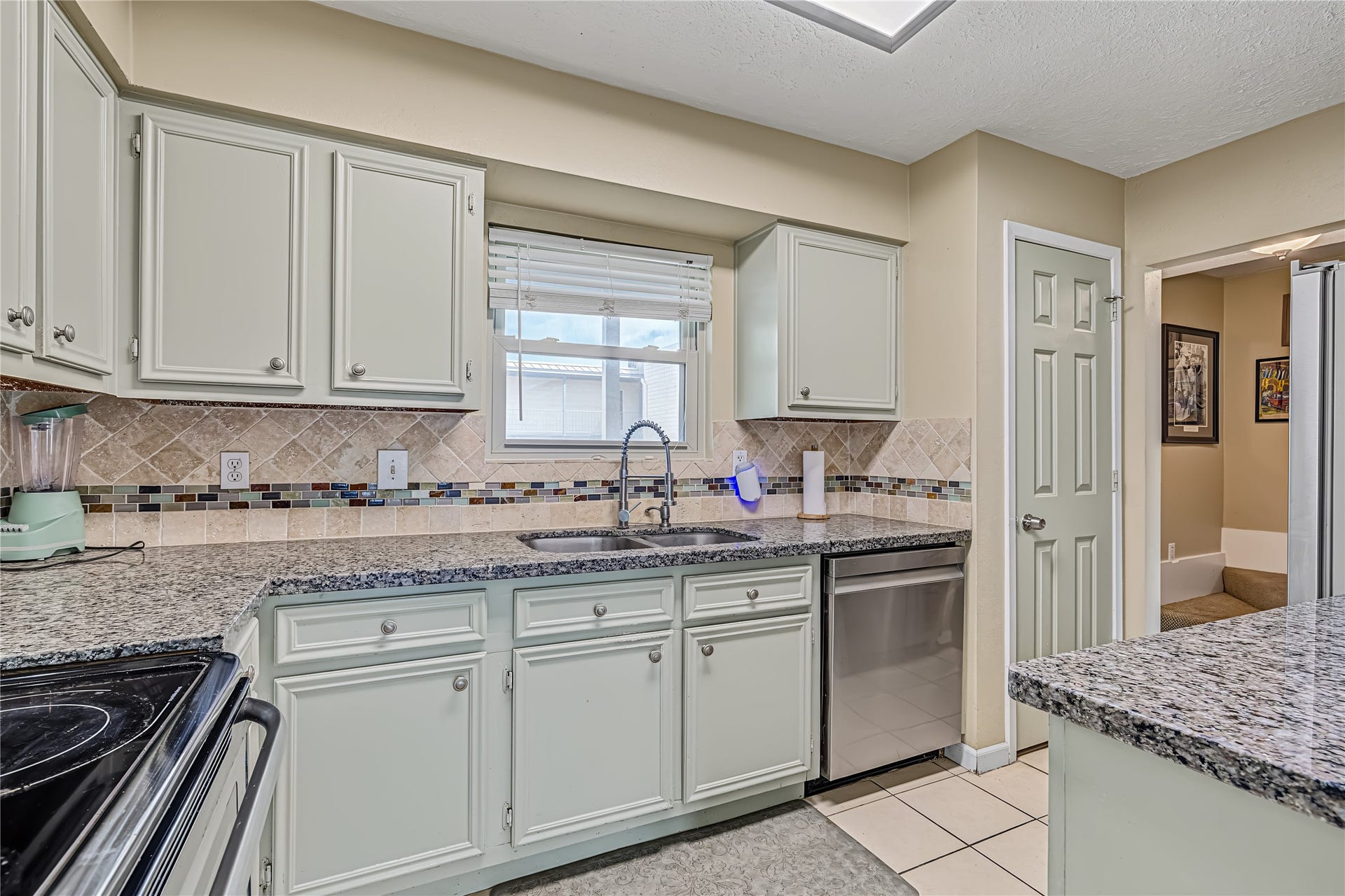 4011 Nasa Rd 1 Parkway, #511, El Lago, TX 77586 4011 Nasa Rd 1 Parkway, #511, El Lago, TX 77586