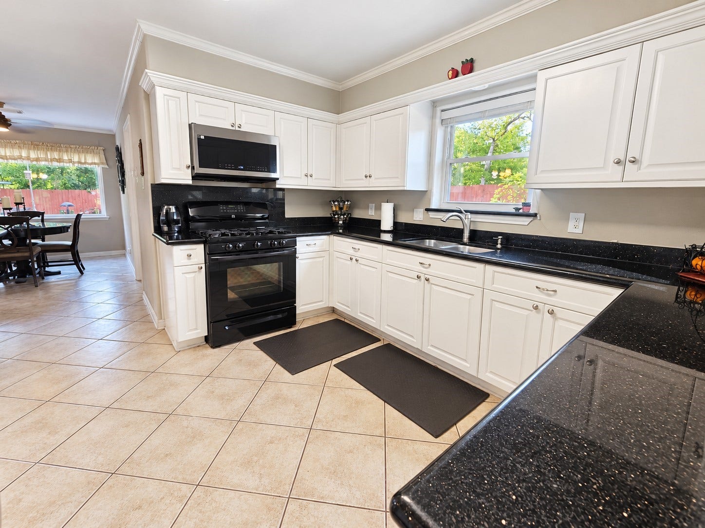 548 River Plantation Drive, Conroe, TX 77302