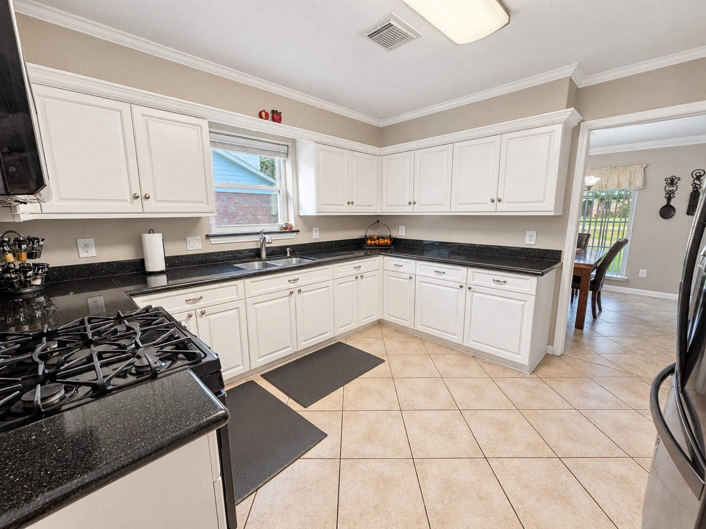 548 River Plantation Drive, Conroe, TX 77302