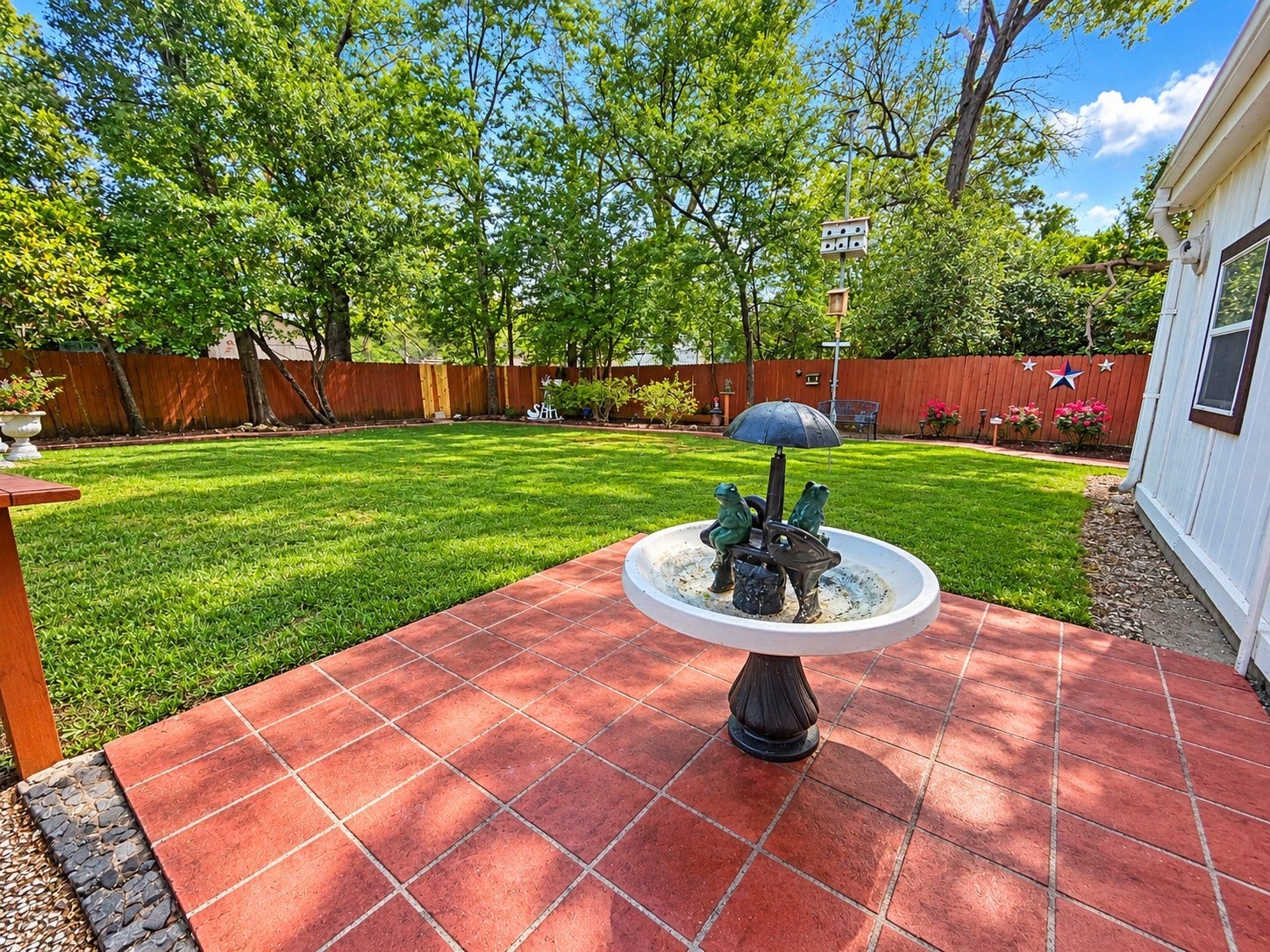 548 River Plantation Drive, Conroe, TX 77302