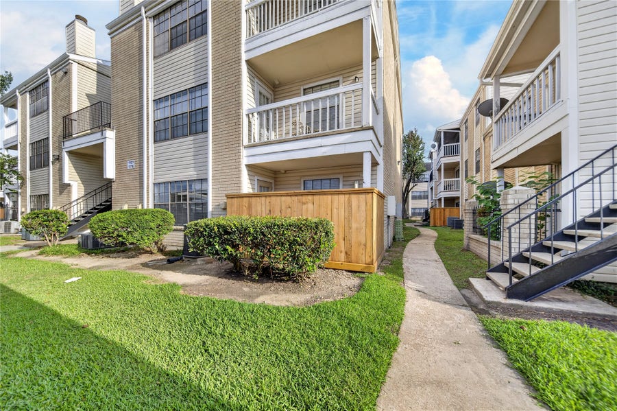 Property photo for 2750 Holly Hall Street, #1706, Houston, TX